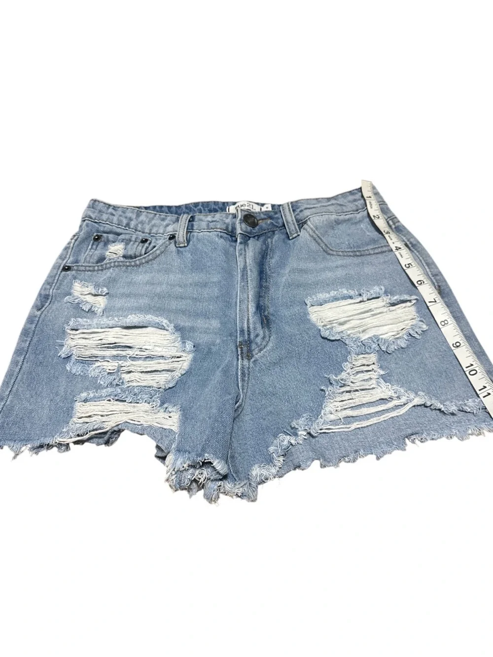 Rue21 distressed high rise denim shorts size 5 light wash cutoff frayed hem